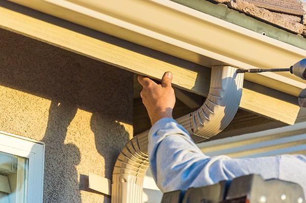 we use high-quality aluminum materials for gutter installation